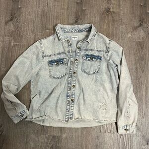 CLOSET CLEAN OUT! Everything must go! | Simply Blessed Denim Jacket
